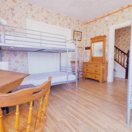 Hi Charlottetown Backpacker'S Inn Extérieur photo