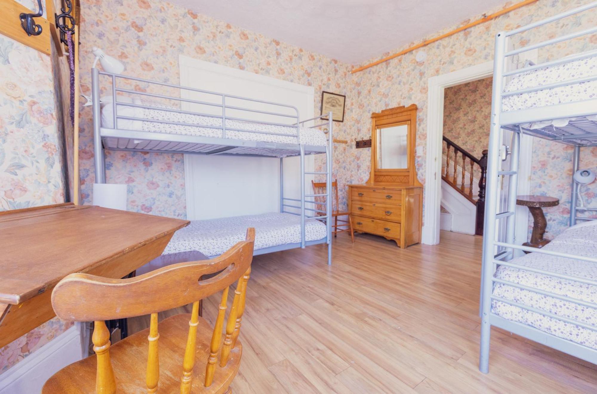 Hi Charlottetown Backpacker'S Inn Extérieur photo